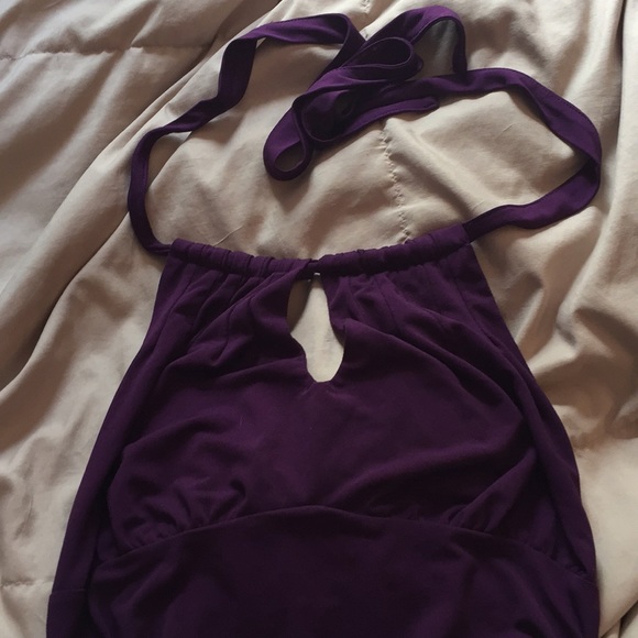 Plum halter top - Picture 2 of 3
